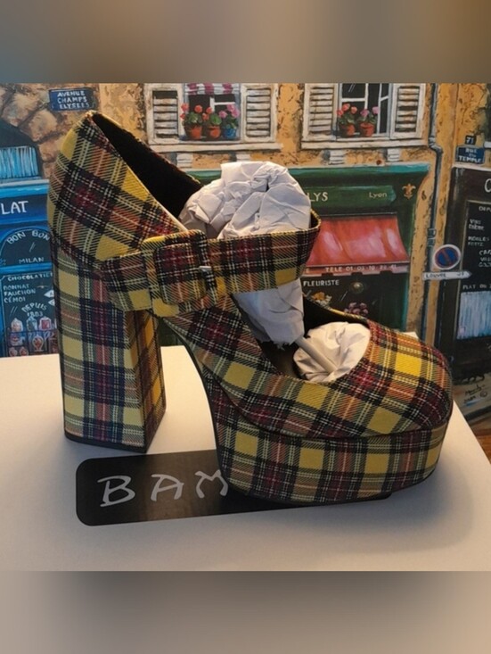 BAMBOO Shoes - Plaid Platform Mary Jane Heels - Yellow